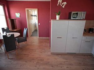 22091675-Appartement-3-Greifswald-300x225-5