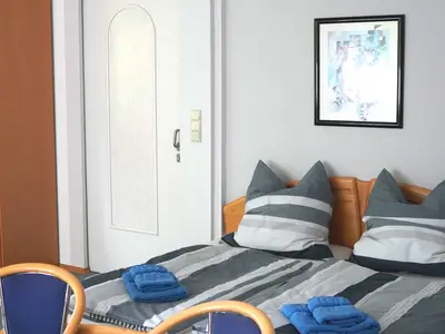 Schlafzimmer 5 mit Doppelbett