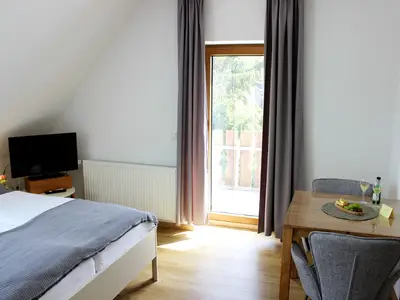 Appartement, Wohn- und Essbereich