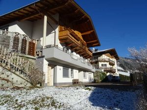 19249681-Appartement-11-Hippach-300x225-0