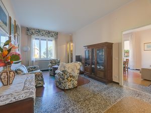 23706675-Appartement-6-Imperia-300x225-2