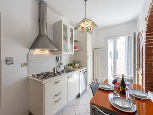 24013191-Appartement-4-Imperia-300x225-4