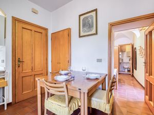 24038558-Appartement-2-Imperia-300x225-4