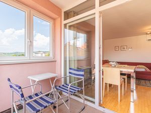 24049984-Appartement-2-Izola-300x225-4