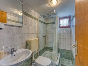 23706913-Appartement-4-Jasenice-300x225-5