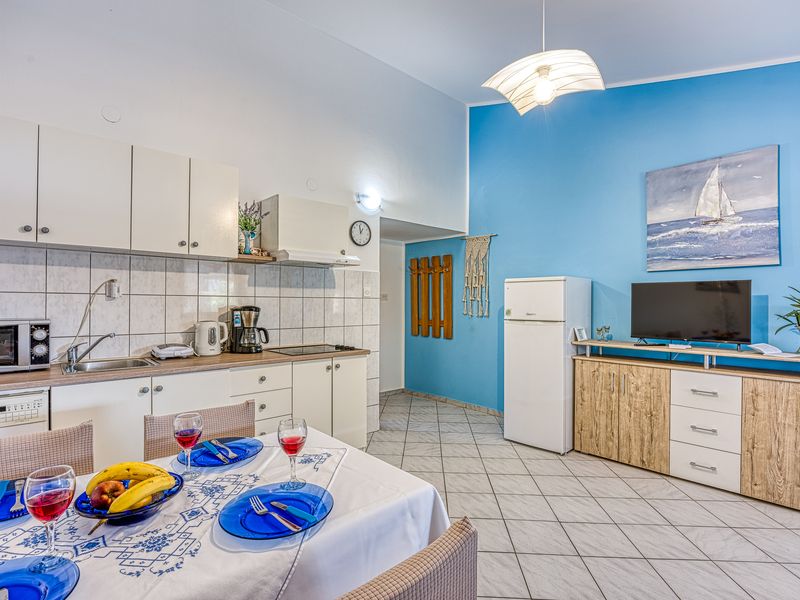 23706914-Appartement-4-Jasenice-800x600-0