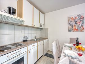 23706915-Appartement-4-Jasenice-300x225-3