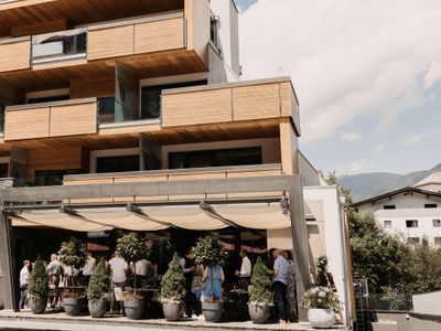 LEDERER Boutique Hotel_Terrasse Sommer