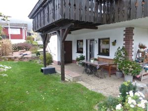 18095582-Appartement-2-Kirchzell-300x225-3