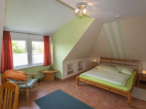 22370591-Appartement-4-Kluis-300x225-3