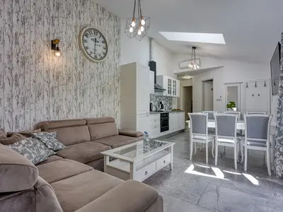Wohn- und Esszimmer
