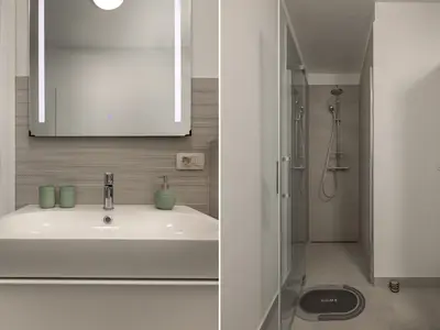 Badezimmer mit Dusche