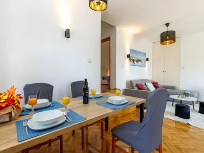 Offener Raum, Esszimmer, Wohnzimmer