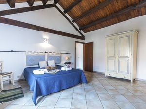 24007270-Appartement-6-La Maddalena-300x225-5