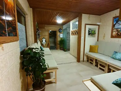 Im neu gestalteten Saunabereich ist Erholung garantiert.