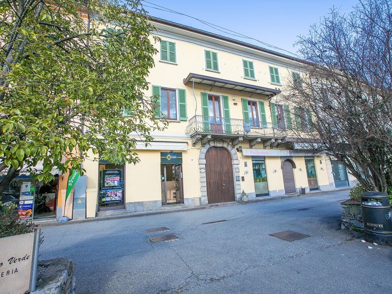 23993565-Appartement-2-Laveno Mombello-800x600-0