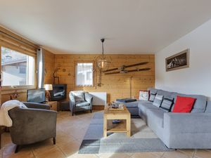 23708081-Appartement-7-Le Tour-300x225-1