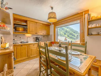 Küche und Essbereich