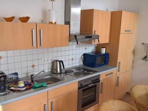 21605757-Appartement-3-Leer-300x225-2