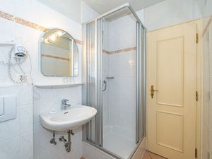 18664127-Appartement-2-List-300x225-4