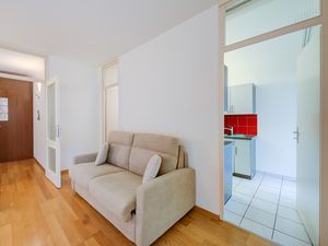 23707455-Appartement-4-Locarno-300x225-4