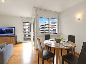 23708537-Appartement-6-Locarno-300x225-3