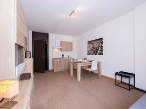 23706209-Appartement-2-Lugano-300x225-2