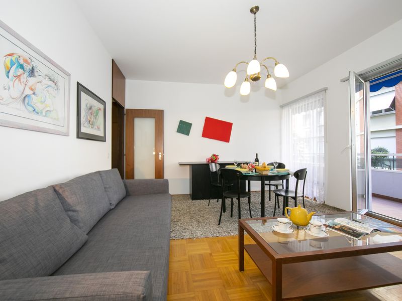 23706347-Appartement-4-Lugano-800x600-2