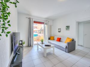 23706627-Appartement-4-Lugano-300x225-1