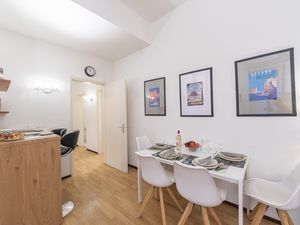 23706618-Appartement-4-Lugano-300x225-5