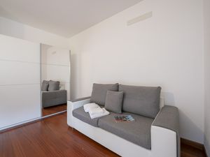 23707009-Appartement-2-Lugano-300x225-4
