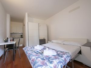 23707009-Appartement-2-Lugano-300x225-5