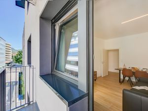 23707572-Appartement-6-Lugano-300x225-2