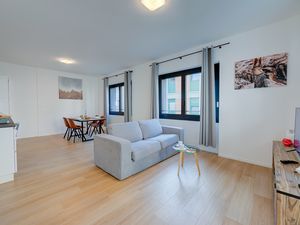 23707583-Appartement-4-Lugano-300x225-4