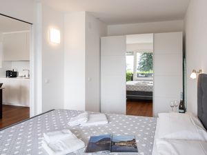 23708414-Appartement-4-Lugano-300x225-5