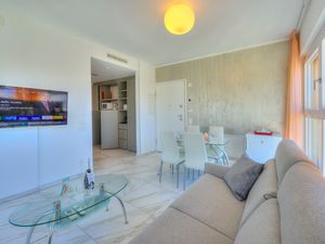 23708372-Appartement-4-Lugano-300x225-4