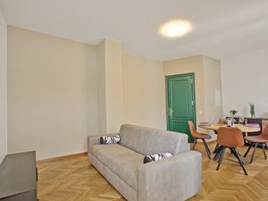24021793-Appartement-4-Lugano-300x225-5
