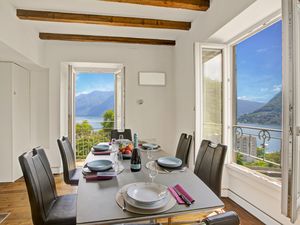 23708733-Appartement-6-Lugano-300x225-3