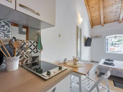 Küche und Essbereich