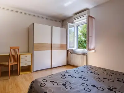 Zweites Schlafzimmer