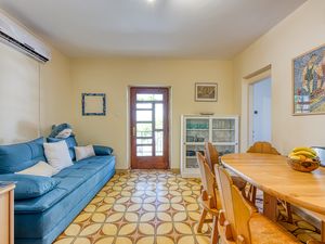 24044604-Appartement-4-Mali Lošinj-300x225-1