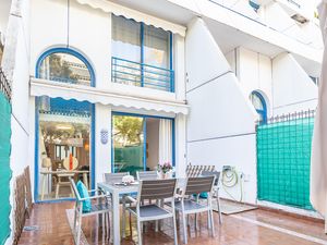 23953438-Appartement-5-Marbella-300x225-1