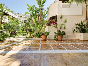 23988885-Appartement-4-Marbella-300x225-5