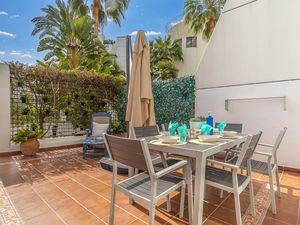 23953440-Appartement-5-Marbella-300x225-1