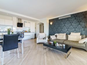 23707490-Appartement-6-Marbella-300x225-5