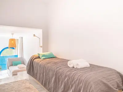 Drittes Schlafzimmer mit 1 Einzelbett und Futon