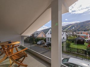 23887419-Appartement-5-Maribor-300x225-4