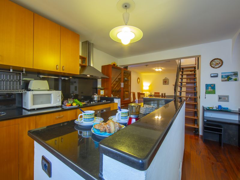 23706548-Appartement-5-Marina Di Pietrasanta-800x600-2