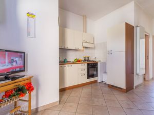 23706264-Appartement-3-Massa-300x225-3