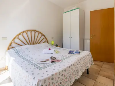 Hauptschlafzimmer mit Doppelbett